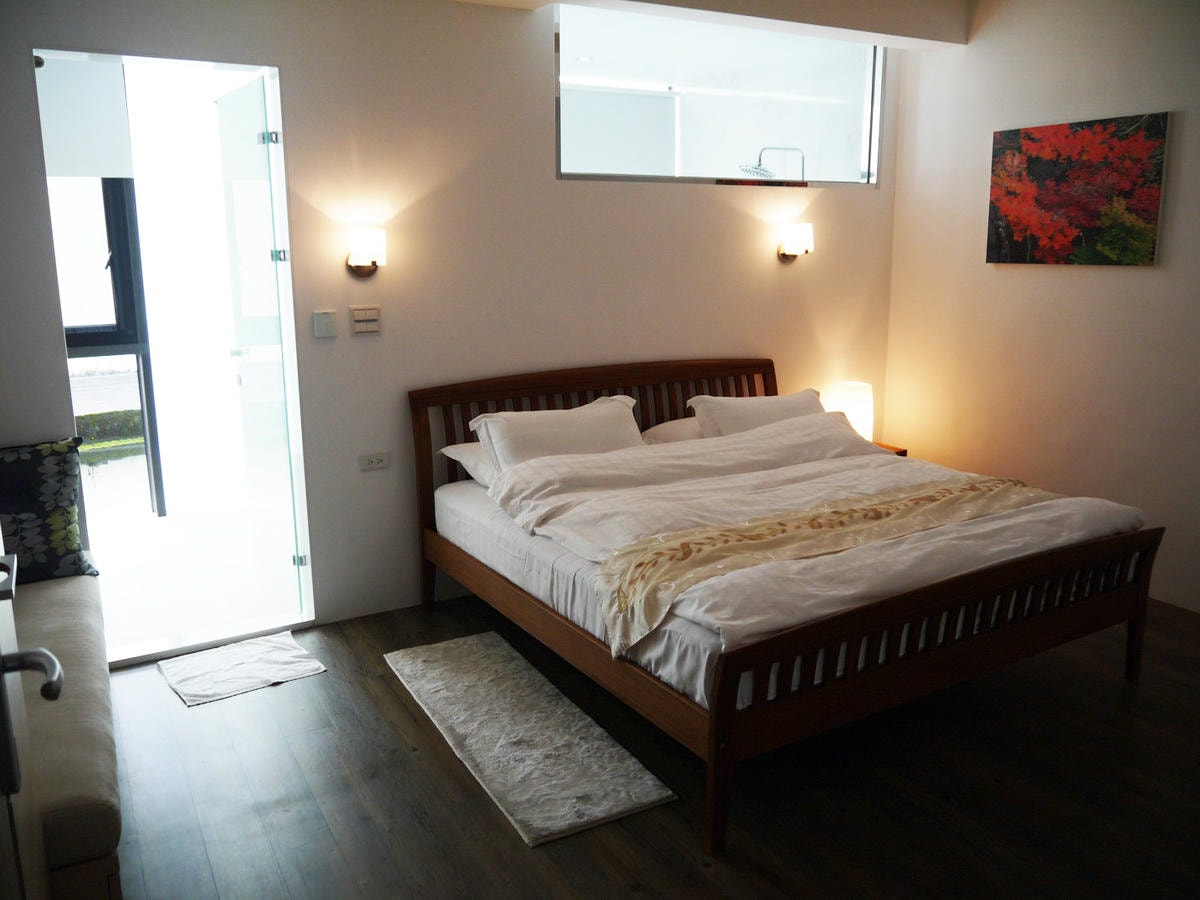 20250830-se6nr