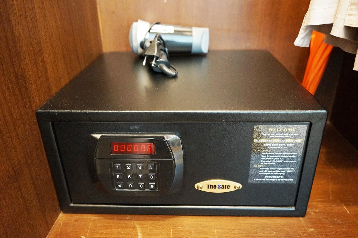 20250830-nj7v8