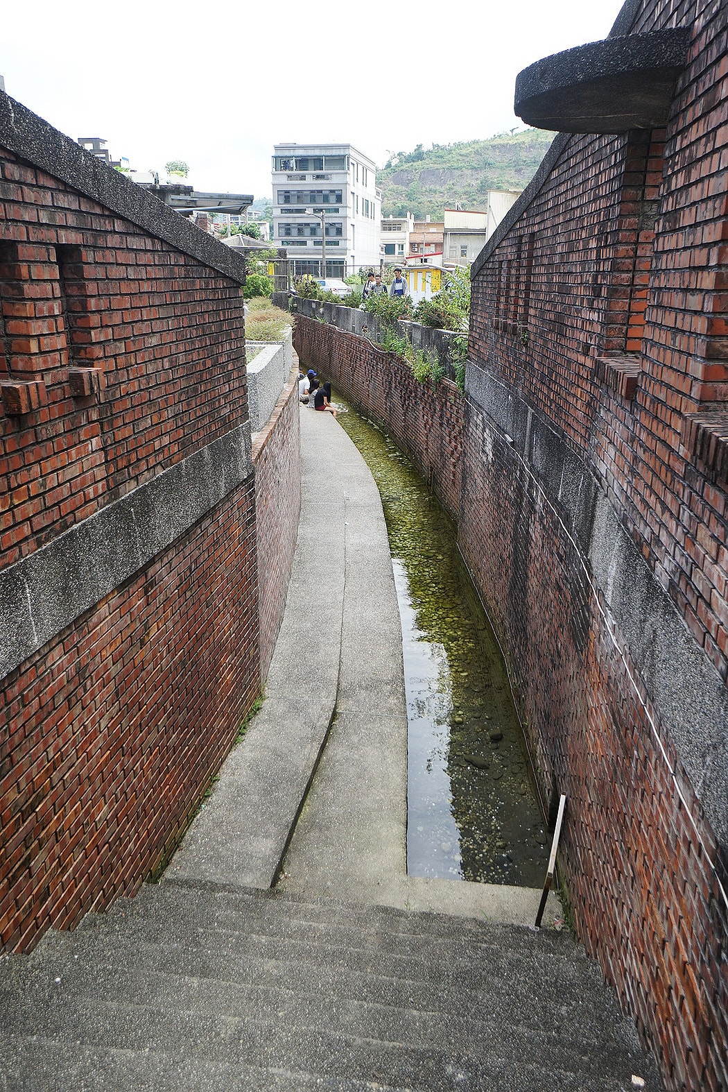20250830-pqk2p