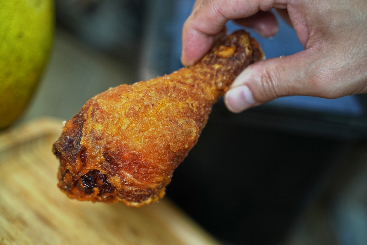 【基隆美食】鮮樂炸雞 – 基隆最好吃的雞排跟炸雞腿來這裡吃!還有獨家的手工小卷天婦羅~口感都酥脆可口、不油膩! - 第19張圖