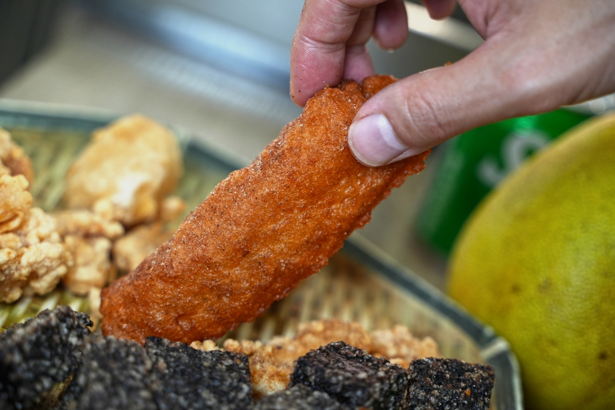 【基隆美食】鮮樂炸雞 – 基隆最好吃的雞排跟炸雞腿來這裡吃!還有獨家的手工小卷天婦羅~口感都酥脆可口、不油膩! - 第23張圖