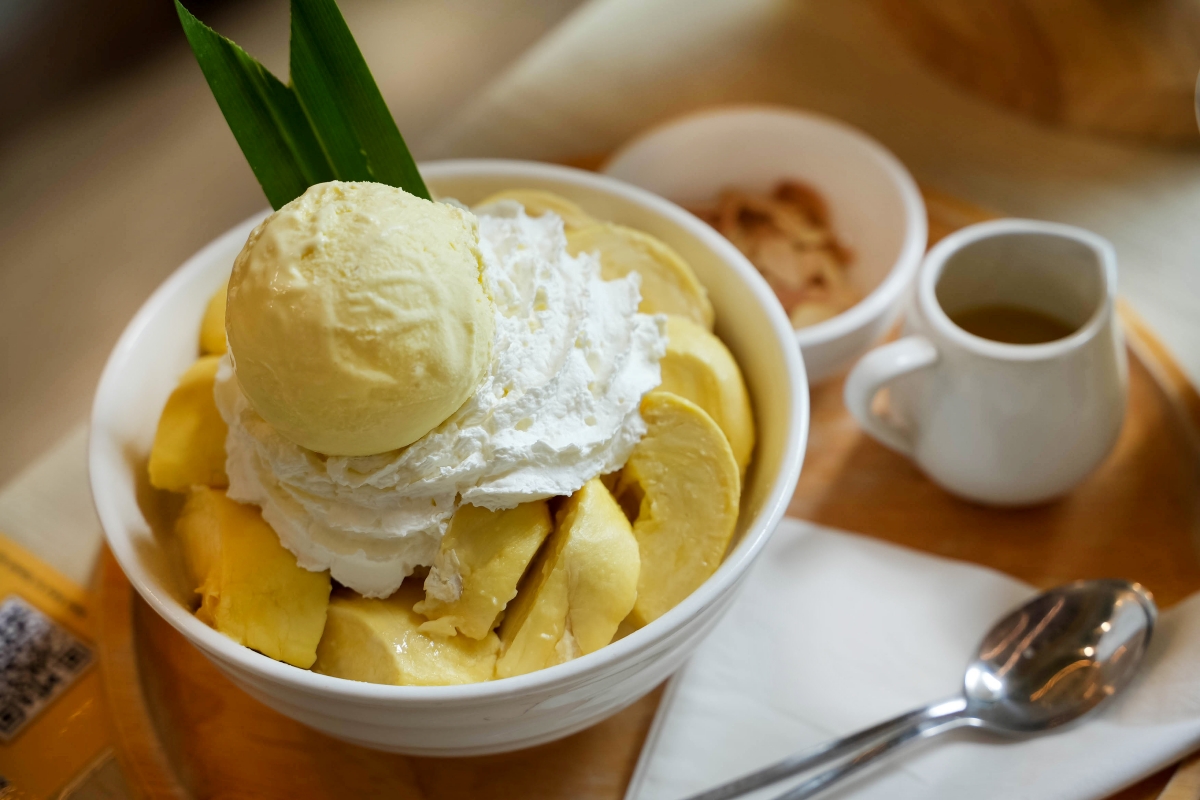 【清邁美食】Homm Wan – 清邁最強榴槤甜品專賣店,榴槤刨冰、榴槤泰奶、榴槤糯米飯應有盡有!不敢吃榴槤的話也有芒果系列可點喔~ - 第26張圖