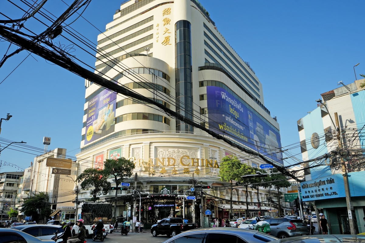 【曼谷住宿】大華大酒店 – 曼谷中國城平價高樓景觀飯店,離最夯的嵩越路商圈超近,傍晚下樓就有夜市可大啖各種街頭美食 - 第2張圖 【曼谷住宿】大華大酒店 – 曼谷中國城平價高樓景觀飯店,離最夯的嵩越路商圈超近,傍晚下樓就有夜市可大啖各種街頭美食