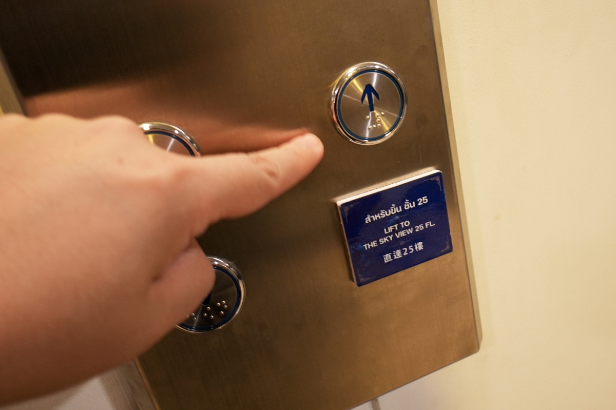 【曼谷住宿】大華大酒店 – 曼谷中國城平價高樓景觀飯店,離最夯的嵩越路商圈超近,傍晚下樓就有夜市可大啖各種街頭美食 - 第25張圖 【曼谷住宿】大華大酒店 – 曼谷中國城平價高樓景觀飯店,離最夯的嵩越路商圈超近,傍晚下樓就有夜市可大啖各種街頭美食