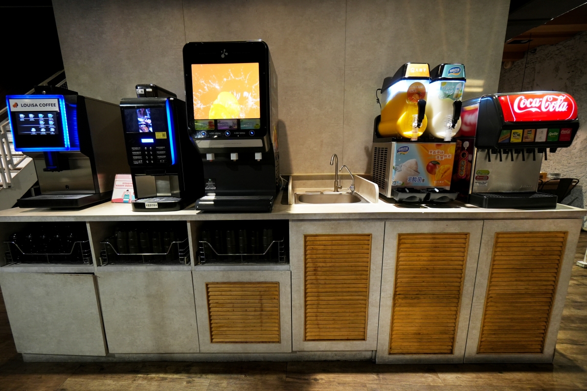 【中壢美食】肉多多 – 全台 全天候 平假日不限時! 輕量級套餐299 元起， 蔬食自助吧吃到飽，CP值超高！(西門店/淡水店例假日除外)