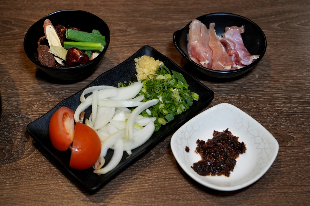 【中壢美食】肉多多 – 全台 全天候 平假日不限時! 輕量級套餐299 元起， 蔬食自助吧吃到飽，CP值超高！(西門店/淡水店例假日除外)