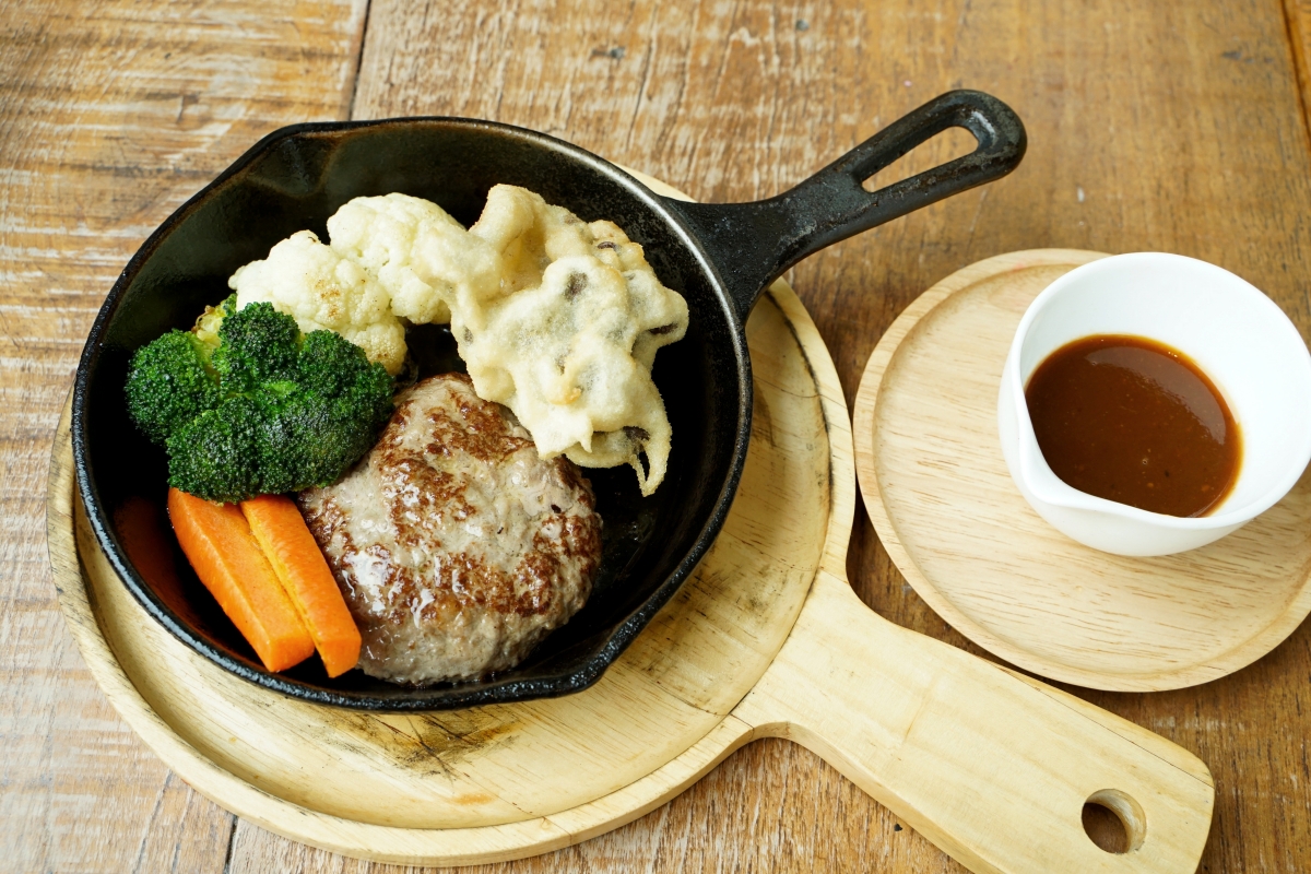 【曼谷美食】OMU Bangkok – 品項高達五十種以上的歐姆蛋包飯專門店!多蜜醬、蕃茄醬、咖哩醬、奶油白醬、和風醬和各種創意口味應有盡有 - 第19張圖 【曼谷美食】OMU Bangkok – 品項高達五十種以上的歐姆蛋包飯專門店!多蜜醬、蕃茄醬、咖哩醬、奶油白醬、和風醬和各種創意口味應有盡有