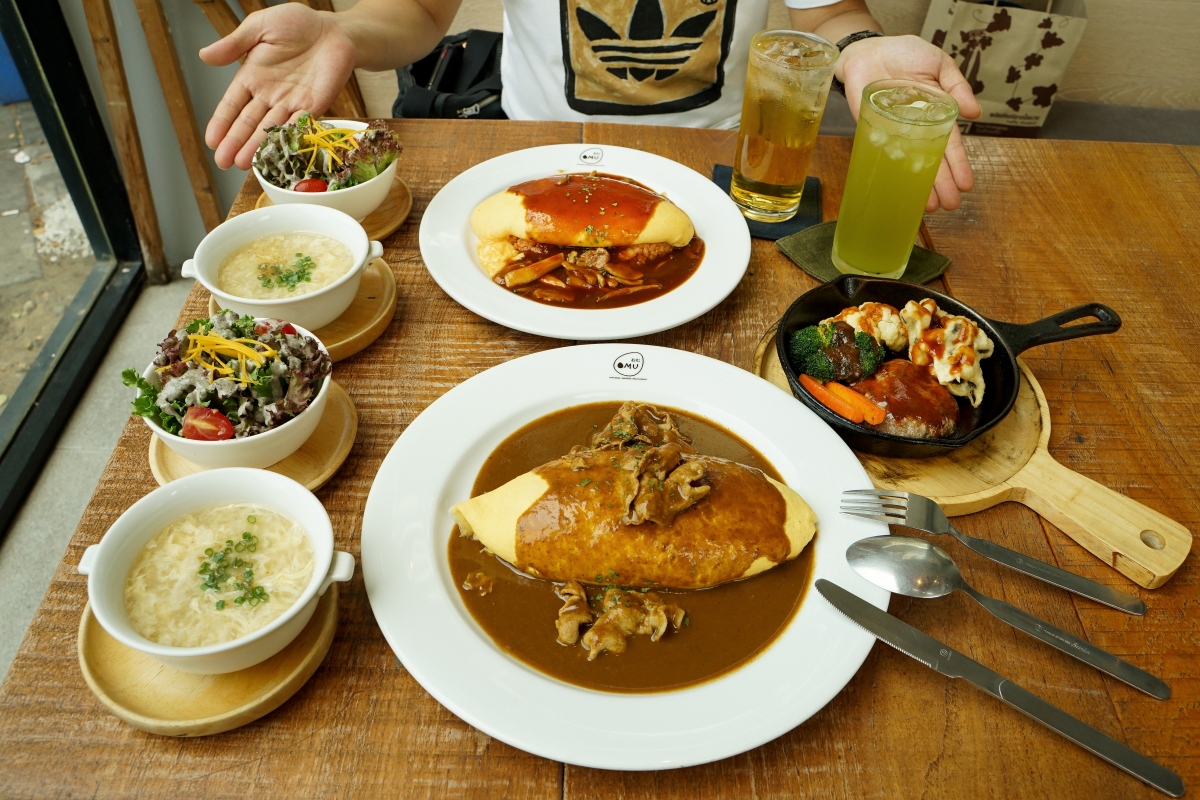 【曼谷美食】OMU Bangkok – 品項高達五十種以上的歐姆蛋包飯專門店!多蜜醬、蕃茄醬、咖哩醬、奶油白醬、和風醬和各種創意口味應有盡有 - 第14張圖 【曼谷美食】OMU Bangkok – 品項高達五十種以上的歐姆蛋包飯專門店!多蜜醬、蕃茄醬、咖哩醬、奶油白醬、和風醬和各種創意口味應有盡有