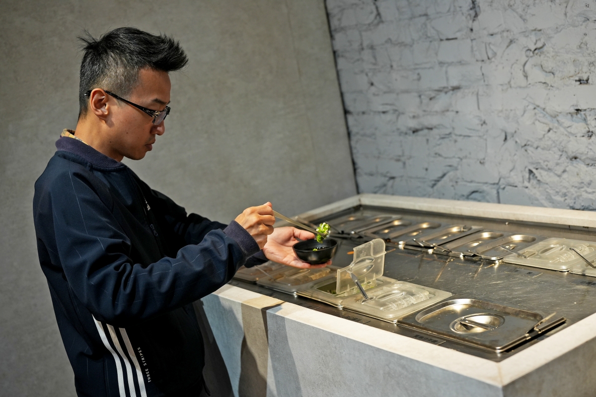 【中壢美食】肉多多 – 全台 全天候 平假日不限時! 輕量級套餐299 元起， 蔬食自助吧吃到飽，CP值超高！(西門店/淡水店例假日除外)