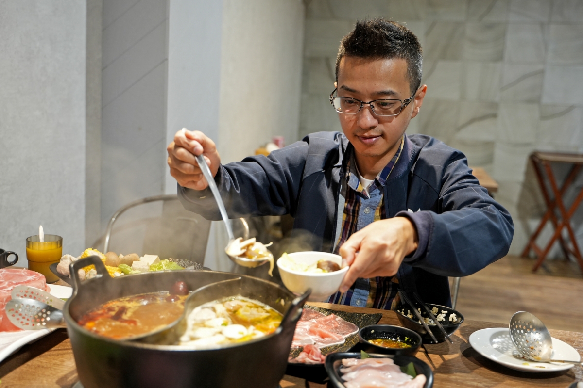 【中壢美食】肉多多 – 全台 全天候 平假日不限時! 輕量級套餐299 元起， 蔬食自助吧吃到飽，CP值超高！(西門店/淡水店例假日除外)