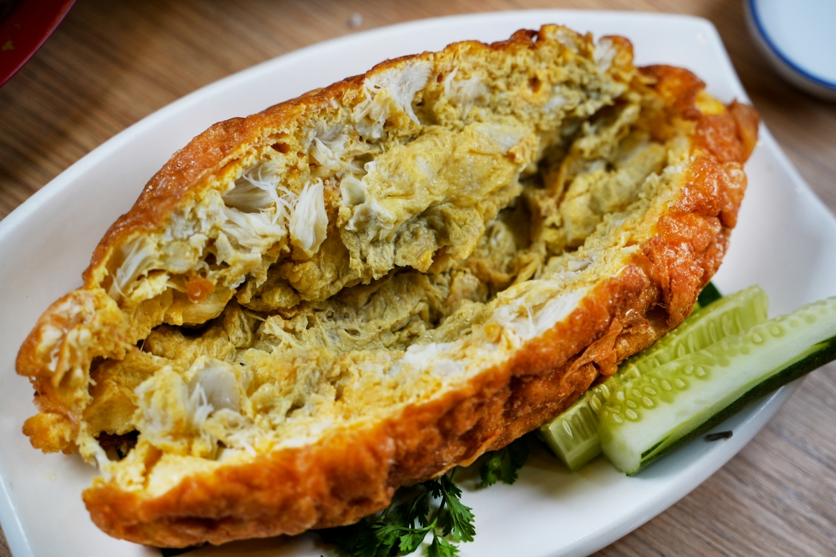 【清邁美食】Mae-Jin 金媽媽泰式料理 – 你們吃過一份要價999泰銖的巨大蟹肉歐姆蛋嗎!?還有料多味美的豪華火山媽媽麵這裡也吃得到~ - 第12張圖 【清邁美食】Mae-Jin 金媽媽泰式料理 – 你們吃過一份要價999泰銖的巨大蟹肉歐姆蛋嗎!?還有料多味美的豪華火山媽媽麵這裡也吃得到~