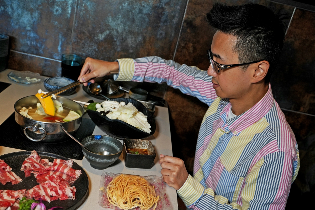 【桃園美食】派大鮮精緻鍋物 – 不用400元就可以享受到超有氛圍感的鍋物！業者直接為了鍋物開了一間水產公司，和牛、龍蝦應有盡有
