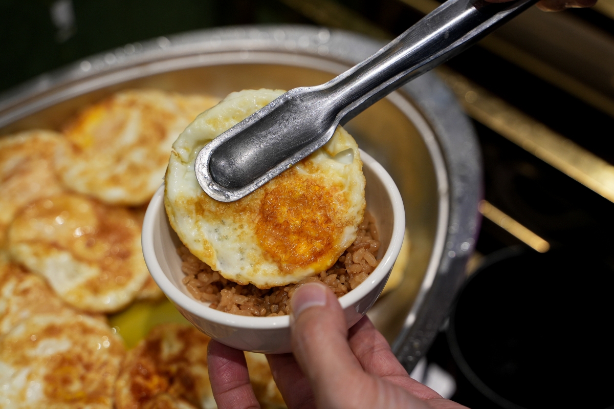 【西門町美食】狂一鍋 – 新台式火鍋第 1 品牌！全台全天候不限時火鍋 / 「超值狂享鍋」299 元起 / 蔬食自助吧吃到飽