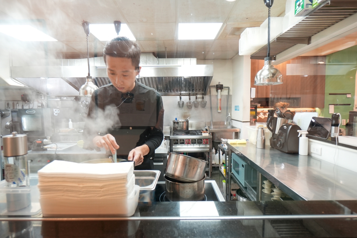 【中壢美食】拾青春Legumes – 桃園中壢最有儀式感的西餐廳，990元起就可以品嚐到色香味俱全、充滿巧思的輕奢套餐！