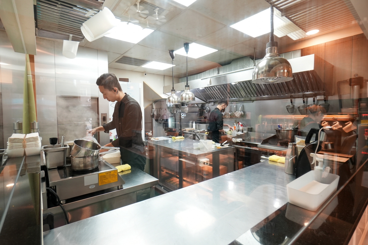 【中壢美食】拾青春Legumes – 桃園中壢最有儀式感的西餐廳，990元起就可以品嚐到色香味俱全、充滿巧思的輕奢套餐！