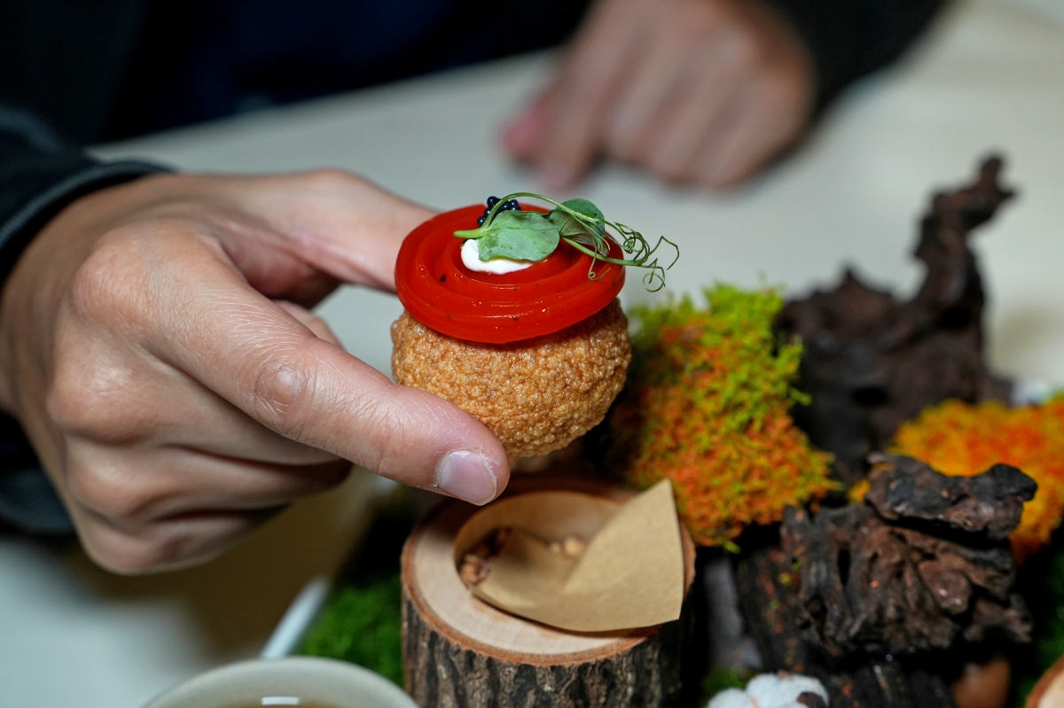 【中壢美食】拾青春Legumes – 桃園中壢最有儀式感的西餐廳，990元起就可以品嚐到色香味俱全、充滿巧思的輕奢套餐！