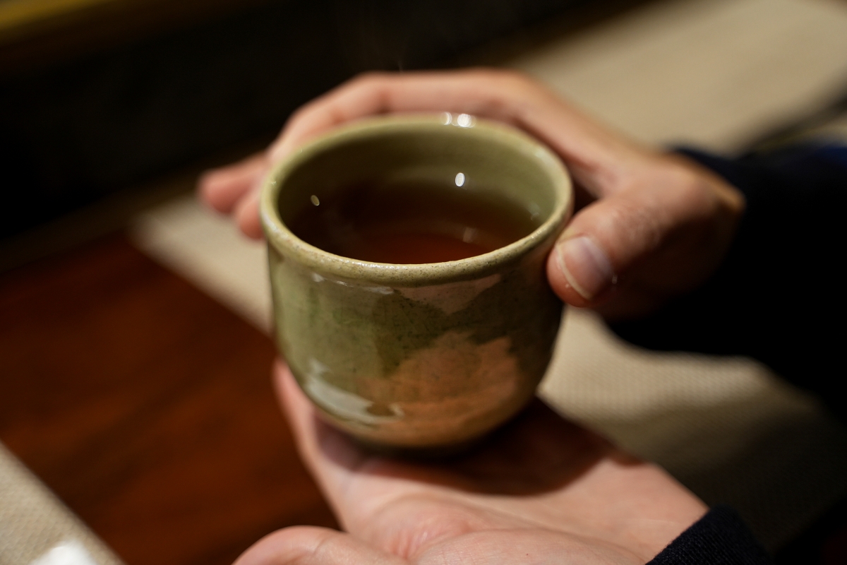 【桃園美食】本壽司無菜單料理 – 在地老饕們大推的日式無菜單料理餐廳，食材嚴選、手法細膩，是慶生、約會、聚餐的好選擇！