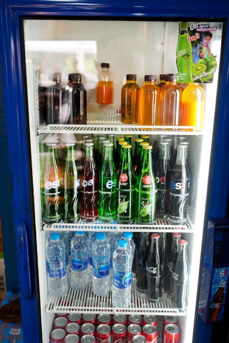 【曼谷美食】ฌอบ ข้าวมันไก่ บรรทัดทอง / Chorb – 我不小心發現的隱藏版海南雞飯寶藏店!三拼飯吃過一次以後就榮登我心目中的No.1 - 第9張圖 【曼谷美食】ฌอบ ข้าวมันไก่ บรรทัดทอง / Chorb – 我不小心發現的隱藏版海南雞飯寶藏店!三拼飯吃過一次以後就榮登我心目中的No.1