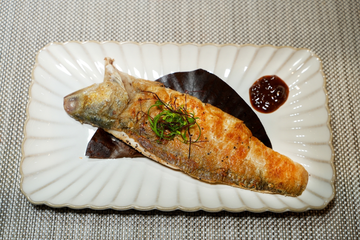 【桃園青埔美食】海童鐵板料亭 – 青埔高質感無菜單鐵板料理推出新菜單!1680元可嚐到龍蝦兩吃、鐵板牛小排等十品精緻好料 - 第13張圖 【桃園青埔美食】海童鐵板料亭 – 青埔高質感無菜單鐵板料理推出新菜單!1680元可嚐到龍蝦兩吃、鐵板牛小排等十品精緻好料