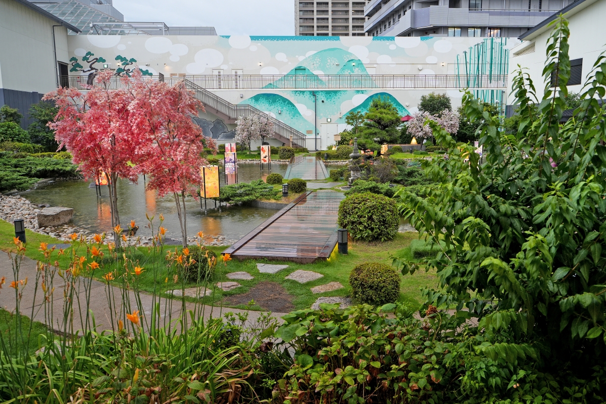 【大阪景點】空庭溫泉 – 全關西最大的溫泉主題設施！可換上好看的浴衣暢遊日式空中庭園、室內商店街，還有多種湯池可爽爽泡湯～♪