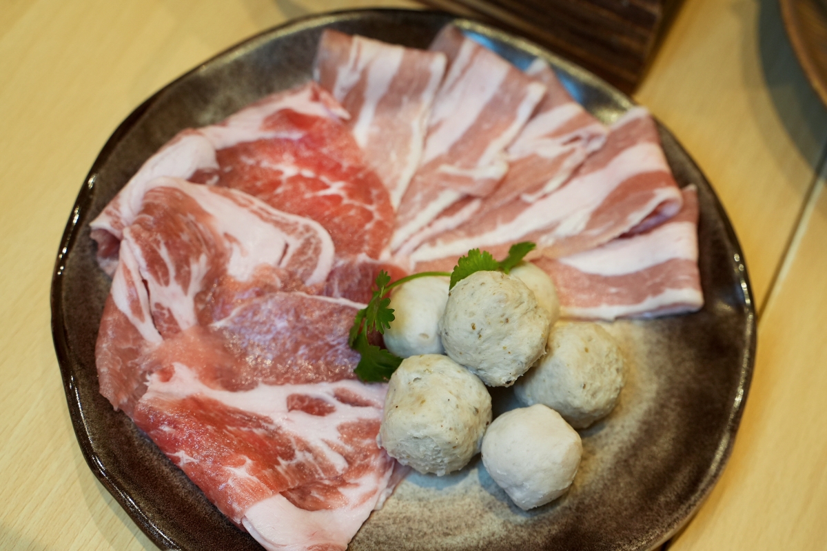 【曼谷美食】Napha | Central Park – 由八位泰國名廚聯手設計菜色的超高評價泰國菜餐廳！結合現代美學與泰國由北到南的各種風味料理讓人一試就愛上～