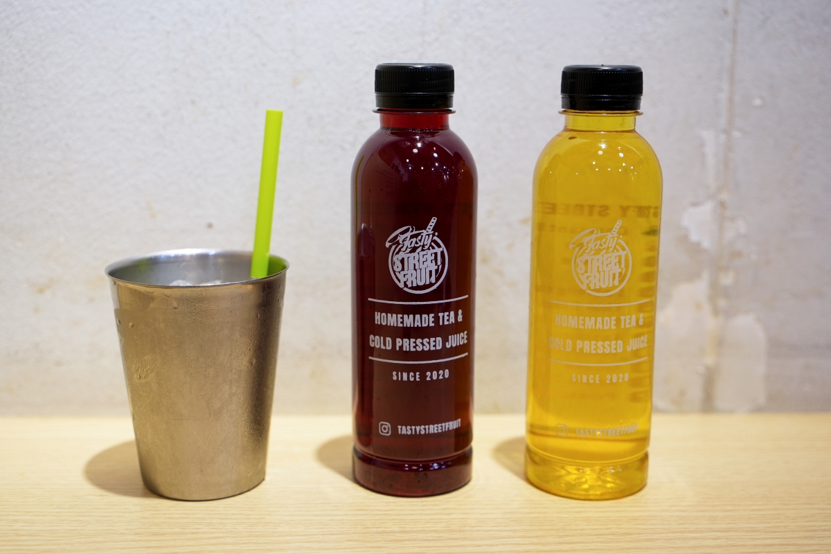 【曼谷美食】Bamee Kon Sae Lee – 東羅站最強燒臘、餛飩、蟹肉雞蛋麵！已飄香近70年，在地饕客跟觀光客都絡繹不絕