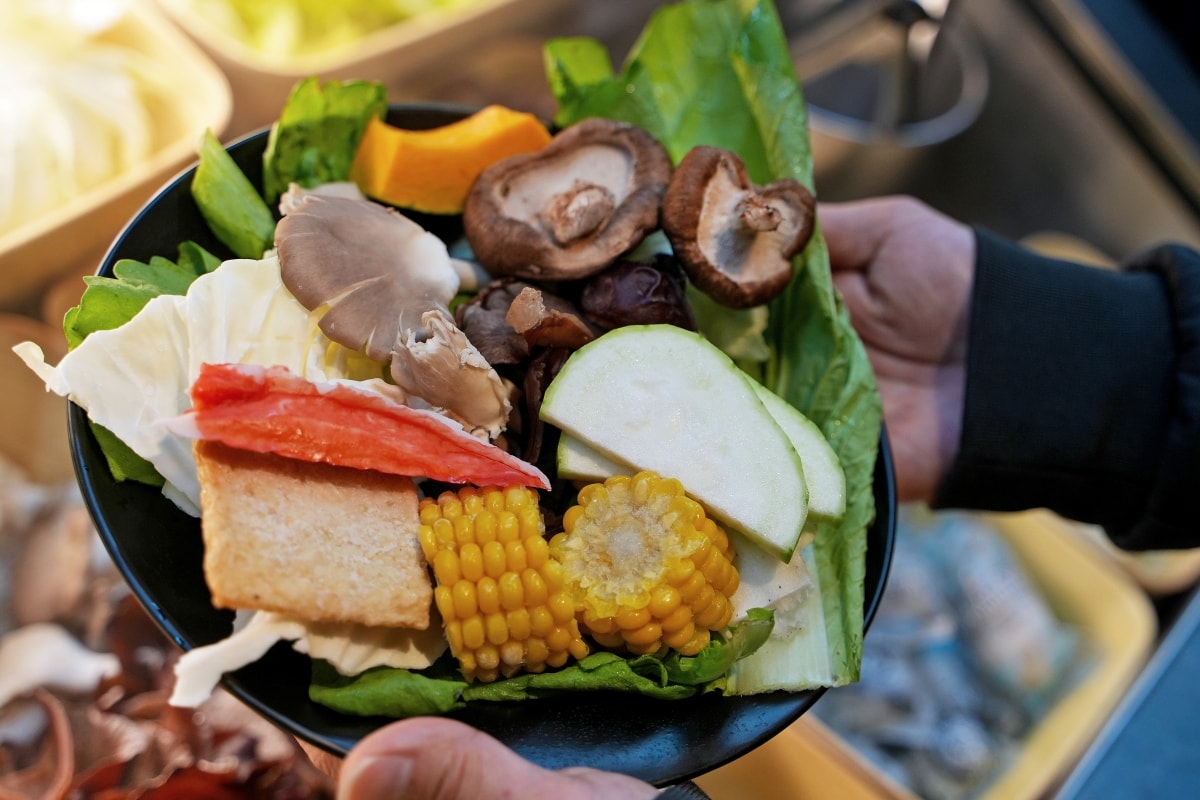 【桃園美食】太上正和昆布鍋物 – 用北海道特選昆布熬煮的湯底為主打！每口都甘醇又有底蘊，價格親民且免收一成服務費唷！