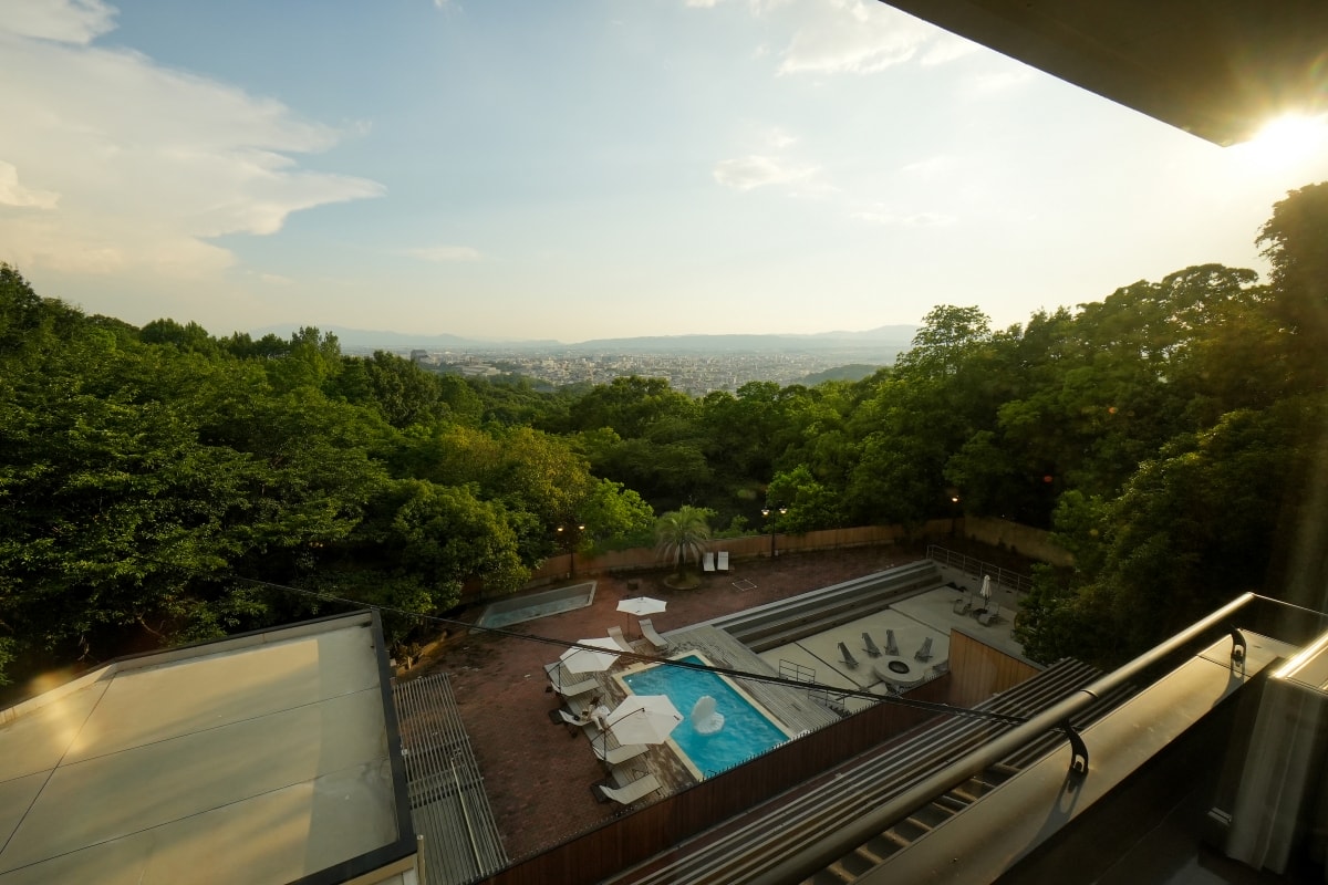 【奈良住宿】ANDO HOTEL 奈良若草山 – 位於奈良半山腰的質感精品旅店,可免費使用私人景觀風呂,晚餐還有融合法式手法的日料可享用 - 第25張圖 【奈良住宿】ANDO HOTEL 奈良若草山 – 位於奈良半山腰的質感精品旅店,可免費使用私人景觀風呂,晚餐還有融合法式手法的日料可享用