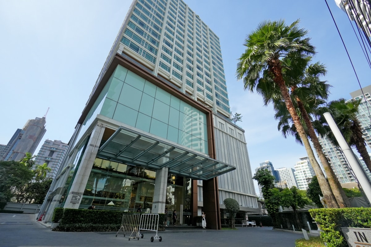 【曼谷住宿】Jasmine 59 Hotel – 曼谷東羅站附近的平價五星級公寓式酒店,房間有大面落地窗景,還有游泳池、三溫暖跟健身房~♪ - 第7張圖 【曼谷住宿】Jasmine 59 Hotel – 曼谷東羅站附近的平價五星級公寓式酒店,房間有大面落地窗景,還有游泳池、三溫暖跟健身房~♪