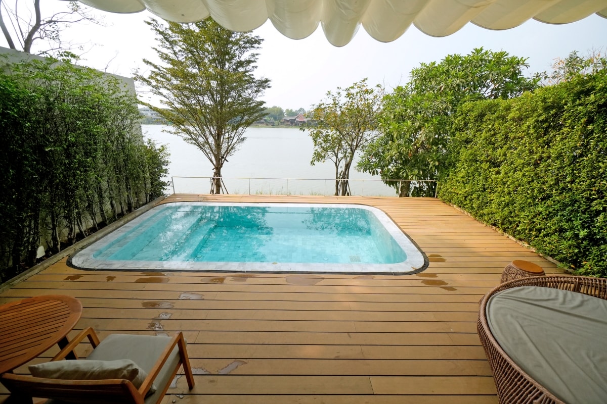 【大城府住宿】sala bang pa-in – 大城府河中小島上的五星級秘境風河畔酒店，有包下整座小島來渡假的感受，環境宛如室外桃源！