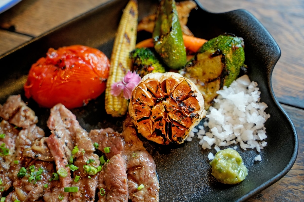 【曼谷美食】Wallflowers Cafe – 曼谷中國城超人氣花草風網美咖啡廳,環境跟餐點賣相都吸睛,我覺得這裡的鹹食比蛋糕好吃 - 第29張圖 【曼谷美食】Wallflowers Cafe – 曼谷中國城超人氣花草風網美咖啡廳,環境跟餐點賣相都吸睛,我覺得這裡的鹹食比蛋糕好吃
