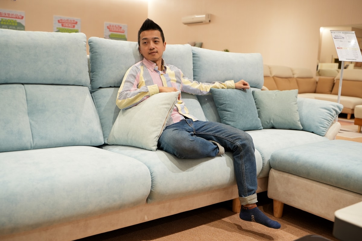 【沙發推薦】布可思椅 B&S SOFA – 有溫度的職人手作沙發與舒柔床墊，通過多項安全檢測標準，可自由搭配多款高質感耐磨布料！