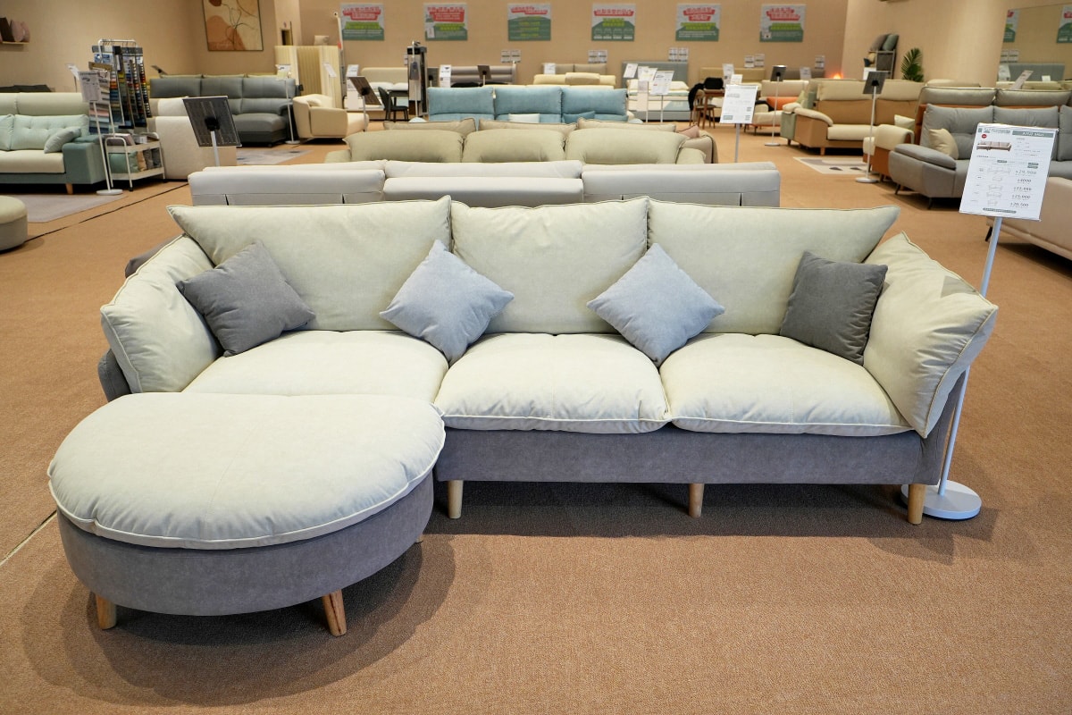 【沙發推薦】布可思椅 B&S SOFA – 有溫度的職人手作沙發與舒柔床墊，通過多項安全檢測標準，可自由搭配多款高質感耐磨布料！