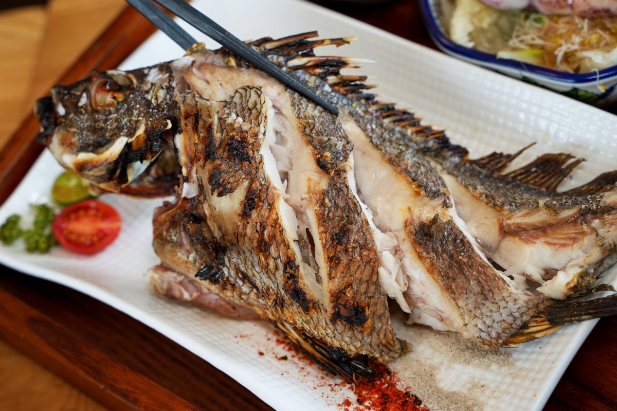 【礁溪美食】樂漁鮮魚定食x咖啡 – 礁溪新開幕人氣定食餐廳！主打各種老饕等級的現流海魚，每日數量限定，晚來就吃不到唷～