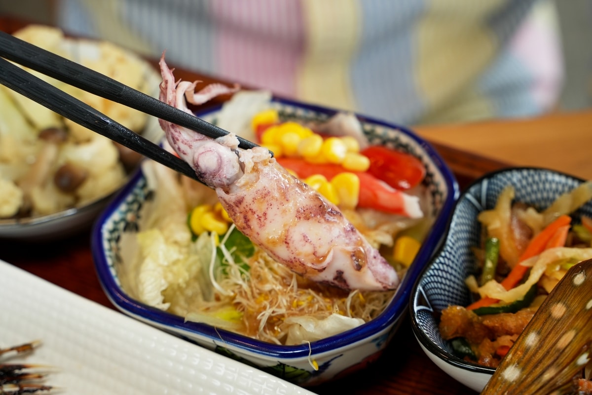 【礁溪美食】樂漁鮮魚定食x咖啡 – 礁溪新開幕人氣定食餐廳！主打各種老饕等級的現流海魚，每日數量限定，晚來就吃不到唷～