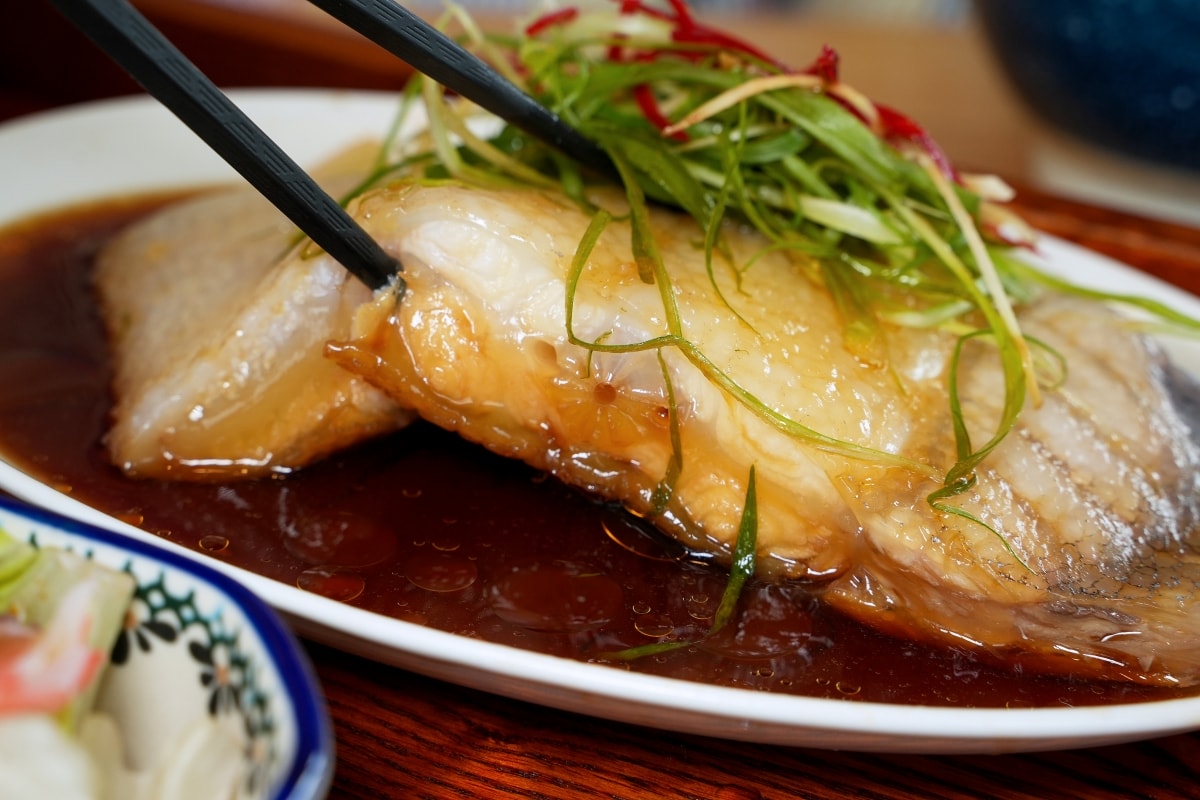 【礁溪美食】樂漁鮮魚定食x咖啡 – 礁溪新開幕人氣定食餐廳！主打各種老饕等級的現流海魚，每日數量限定，晚來就吃不到唷～
