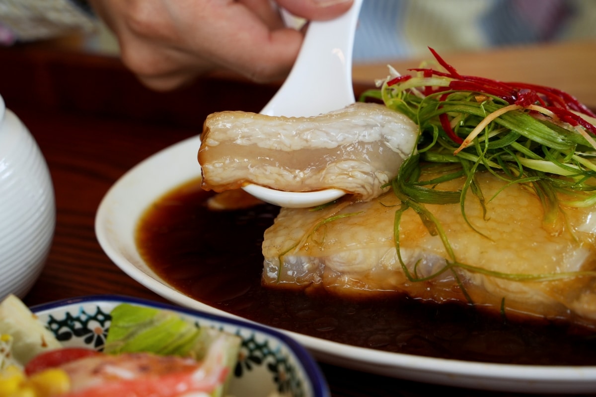 【礁溪美食】樂漁鮮魚定食x咖啡 – 礁溪新開幕人氣定食餐廳！主打各種老饕等級的現流海魚，每日數量限定，晚來就吃不到唷～