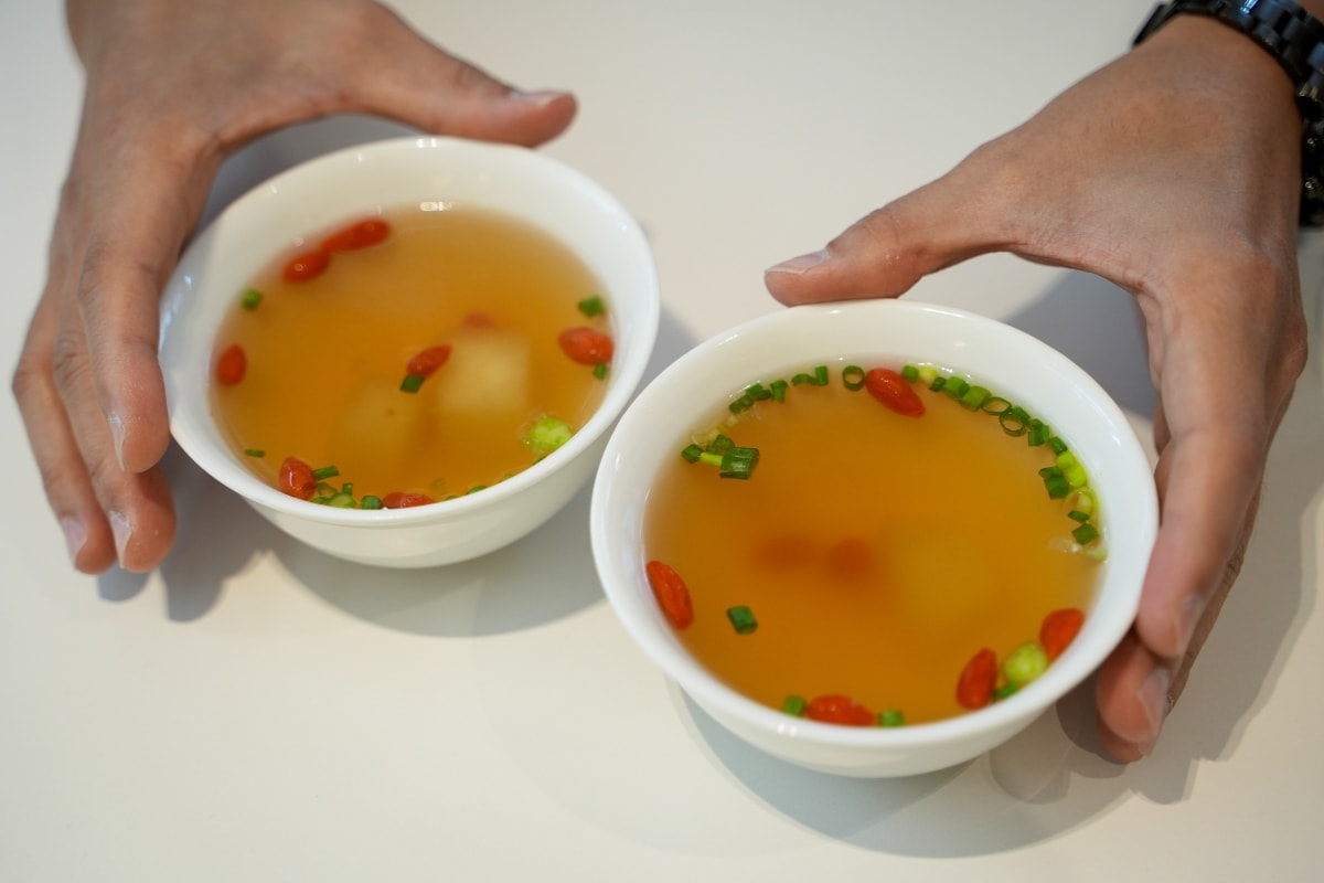 【曼谷美食】Baytong Chicken Rice – Ari站隱藏版高評價海南雞飯餐廳！特選來自泰國南部的勿洞雞，肉質格外Q彈又鮮甜