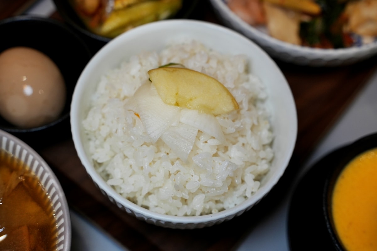 【花蓮美食】麥廚|小火廚房 – 健康、美味、清爽路線路線的可愛定食餐廳,有日式風格結合台味元素,白飯可以升級為七穀米 - 第24張圖 【花蓮美食】麥廚|小火廚房 – 健康、美味、清爽路線路線的可愛定食餐廳,有日式風格結合台味元素,白飯可以升級為七穀米