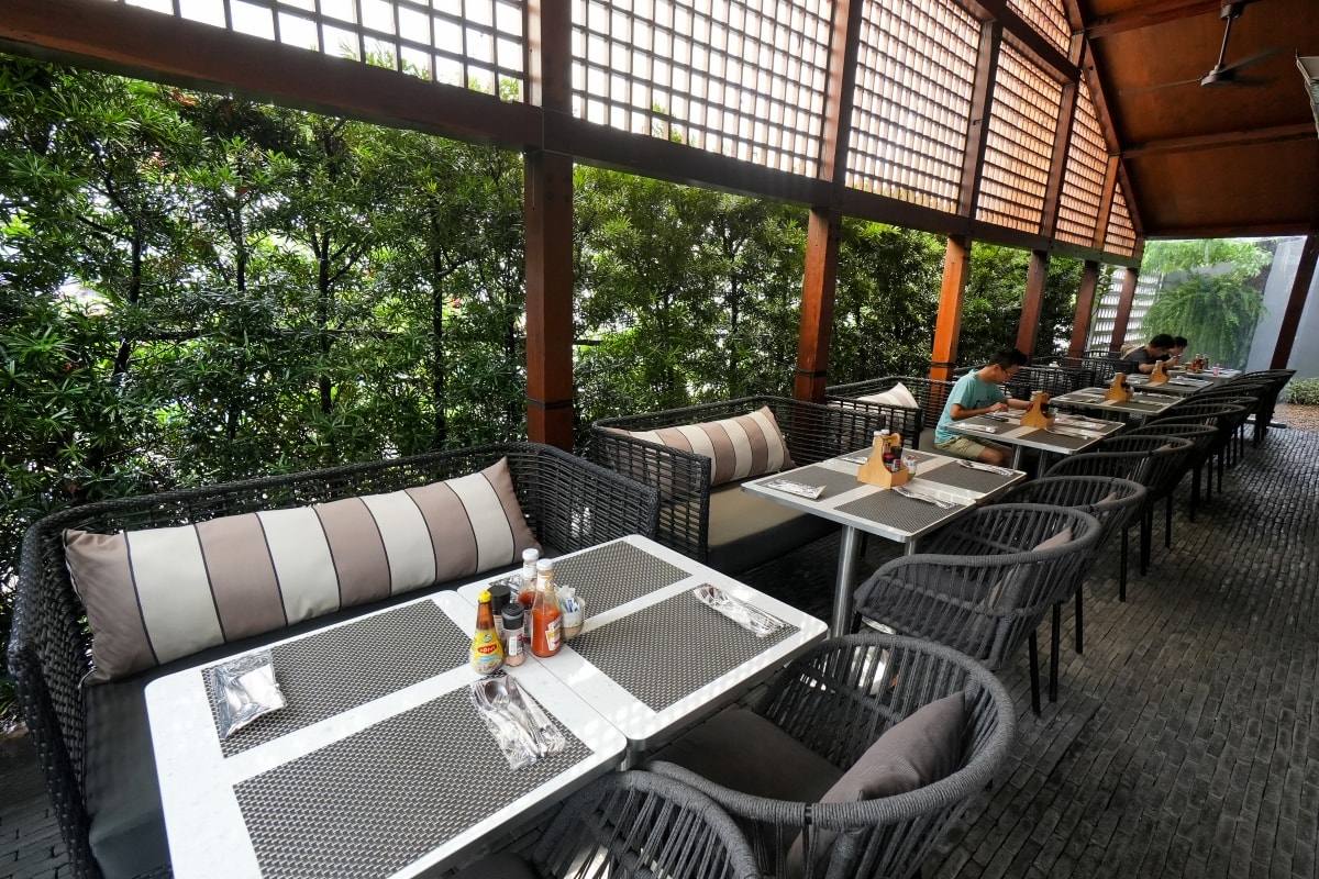 【清邁住宿】Hotel Loy Chiang Mai – 古城區附近鬧中取靜的精品旅店,離塔佩門和清邁夜市都不遠,豪華房還有半露天超大浴缸! - 第30張圖 【清邁住宿】Hotel Loy Chiang Mai – 古城區附近鬧中取靜的精品旅店,離塔佩門和清邁夜市都不遠,豪華房還有半露天超大浴缸!