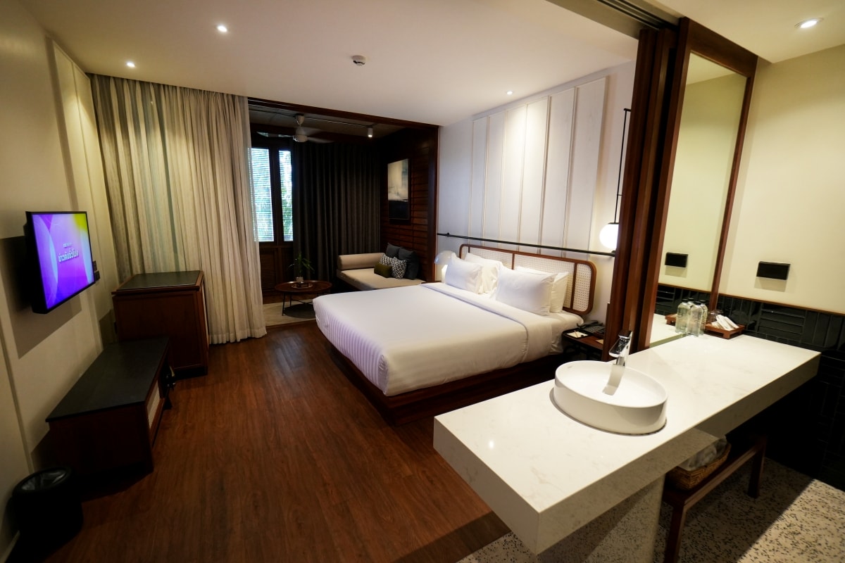 【清邁住宿】Hotel Loy Chiang Mai – 古城區附近鬧中取靜的精品旅店,離塔佩門和清邁夜市都不遠,豪華房還有半露天超大浴缸! - 第23張圖 【清邁住宿】Hotel Loy Chiang Mai – 古城區附近鬧中取靜的精品旅店,離塔佩門和清邁夜市都不遠,豪華房還有半露天超大浴缸!