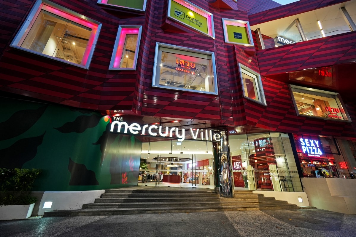 【曼谷美食】Savoey 上味泰 – 離奇隆站只有1分鐘路程的Mercury Ville分店,空間寬敞舒適,招牌黃咖哩炒蟹、冬蔭功等都讓人回味無窮! - 第2張圖 【曼谷美食】Savoey 上味泰 – 離奇隆站只有1分鐘路程的Mercury Ville分店,空間寬敞舒適,招牌黃咖哩炒蟹、冬蔭功等都讓人回味無窮!