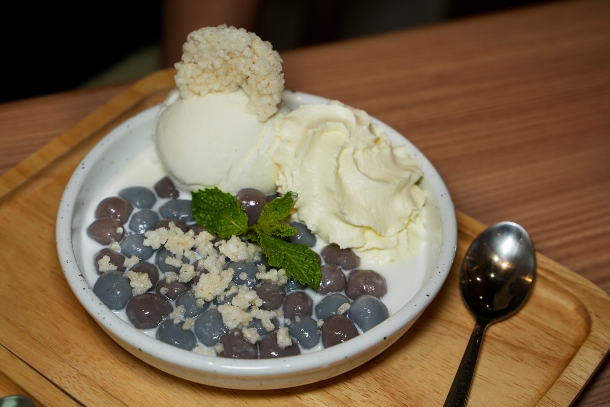 【曼谷美食】Savoey 上味泰 – 離奇隆站只有1分鐘路程的Mercury Ville分店,空間寬敞舒適,招牌黃咖哩炒蟹、冬蔭功等都讓人回味無窮! - 第37張圖 【曼谷美食】Savoey 上味泰 – 離奇隆站只有1分鐘路程的Mercury Ville分店,空間寬敞舒適,招牌黃咖哩炒蟹、冬蔭功等都讓人回味無窮!