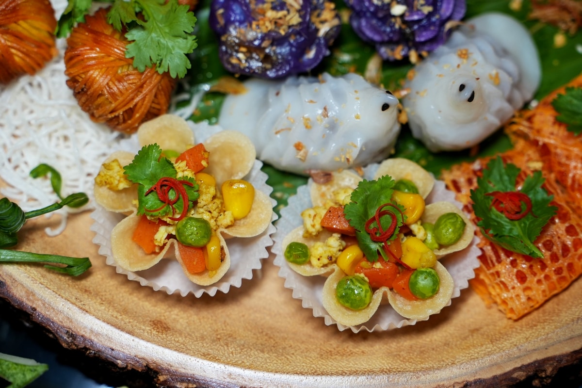 【曼谷美食】Anya Authentic Thai Cuisine – 宮廷等級的正宗泰式料理,超特別的香冰泡飯你一定沒吃過!五顏六色的九福拼盤也是必點品項 - 第22張圖 【曼谷美食】Anya Authentic Thai Cuisine – 宮廷等級的正宗泰式料理,超特別的香冰泡飯你一定沒吃過!五顏六色的九福拼盤也是必點品項