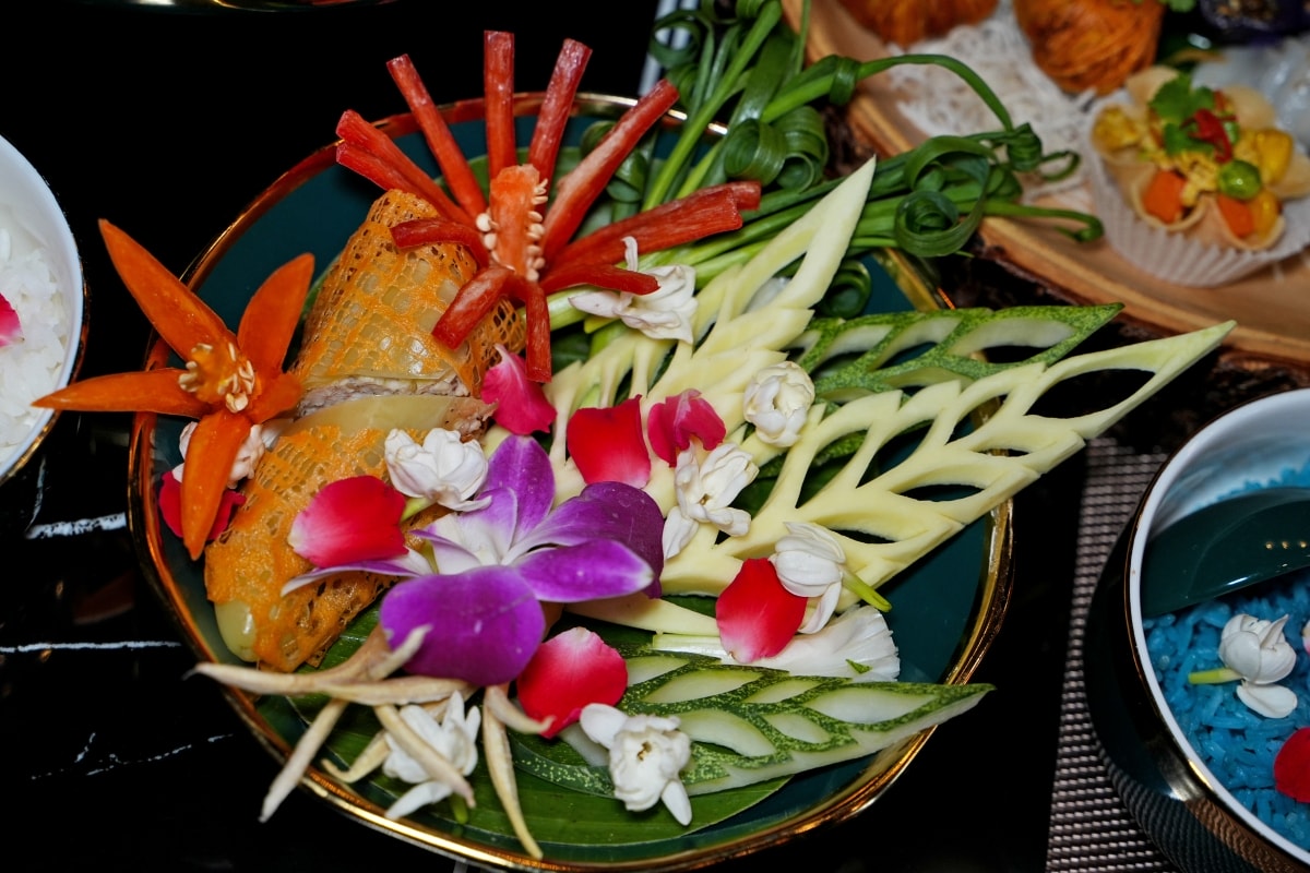 【曼谷美食】Anya Authentic Thai Cuisine – 宮廷等級的正宗泰式料理,超特別的香冰泡飯你一定沒吃過!五顏六色的九福拼盤也是必點品項 - 第18張圖 【曼谷美食】Anya Authentic Thai Cuisine – 宮廷等級的正宗泰式料理,超特別的香冰泡飯你一定沒吃過!五顏六色的九福拼盤也是必點品項