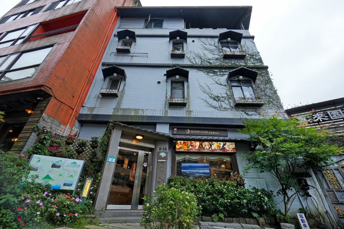 【九份民宿推薦】九份喜來園景觀民宿 – 有大面景觀窗的質感景觀民宿，人情味與藝術氣息濃厚，離九份老街入口只有3分鐘路程！