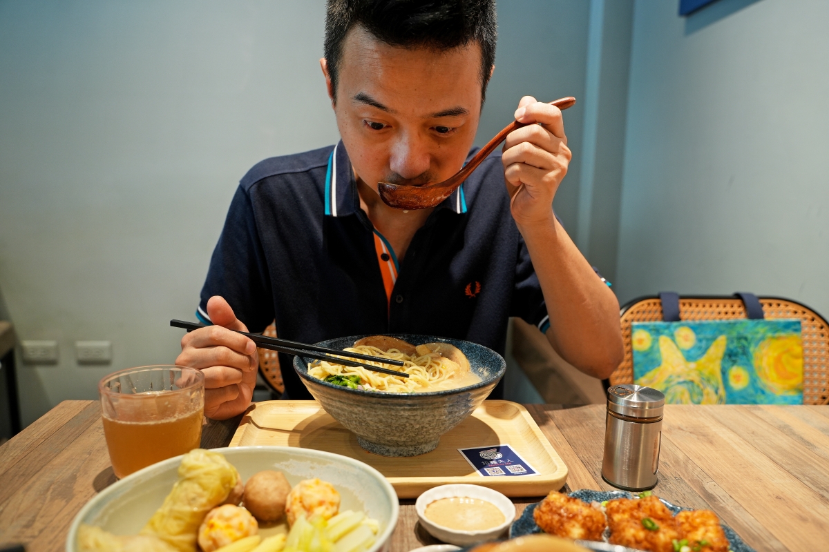 【桃園美食】拉麵夫人 小檜溪店 – 濃郁卻不油膩的雞白湯越喝越順口!天然食材製成的拉麵讓全家大小都可以吃得安心 - 第35張圖 【桃園美食】拉麵夫人 小檜溪店 – 濃郁卻不油膩的雞白湯越喝越順口!天然食材製成的拉麵讓全家大小都可以吃得安心
