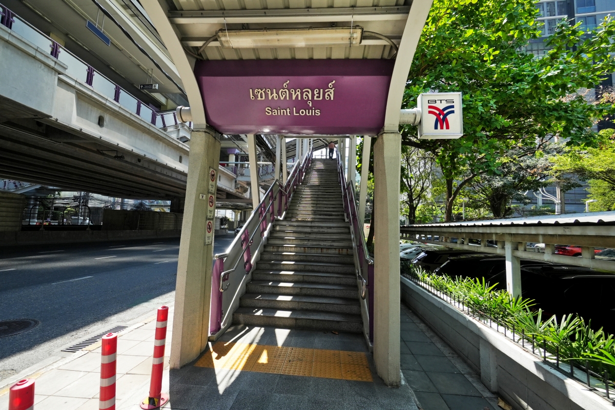 【曼谷住宿】ASAI Bangkok Sathorn – 都喜集團旗下的平價日式簡約旅店，離捷運站只有1分鐘路程，獨旅一人入住也很適合
