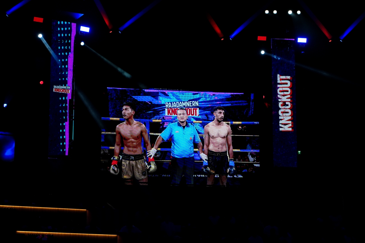 【曼谷景點】Rajadamnern Muay Thai Stadium – 格鬥迷們必朝聖的傳奇泰拳聖地！近距離感受傳統搏擊與體術的震撼～