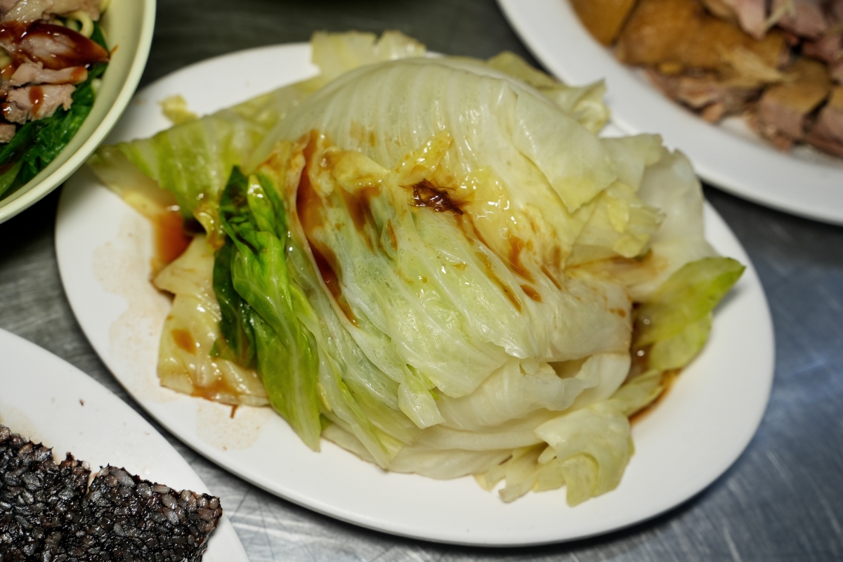 【八德美食】名家當歸鴨 – 八德在地的人氣平價小吃,肉肉控必點鴨腿飯,溫潤的當歸湯可免費續,暑假還有宵夜場喔! - 第29張圖 【八德美食】名家當歸鴨 – 八德在地的人氣平價小吃,肉肉控必點鴨腿飯,溫潤的當歸湯可免費續,暑假還有宵夜場喔!